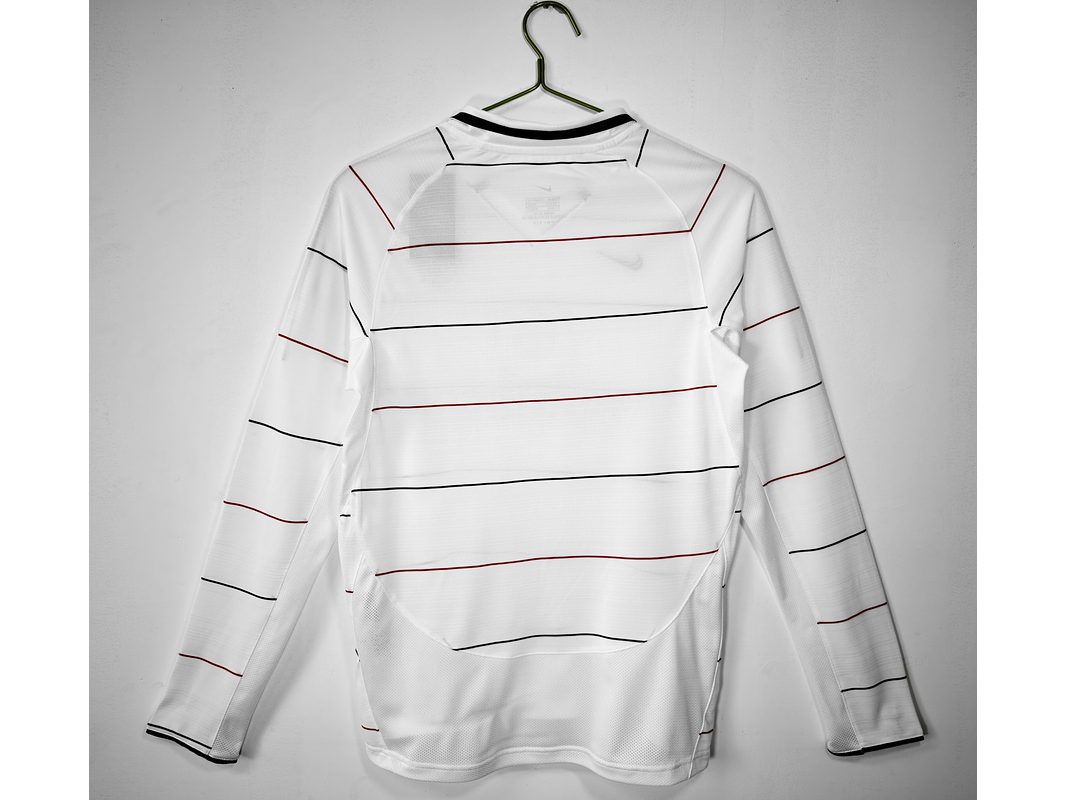 Manchester United 2003/04 (Away Kit - Long Sleeve) 8