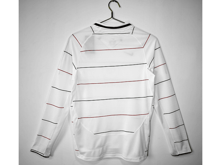 Manchester United 2003/04 (Away Kit - Long Sleeve) 8