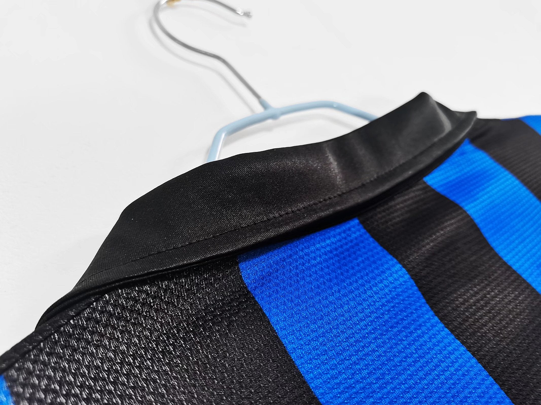 Inter de Milán 1998/99 (Home Kit) 3