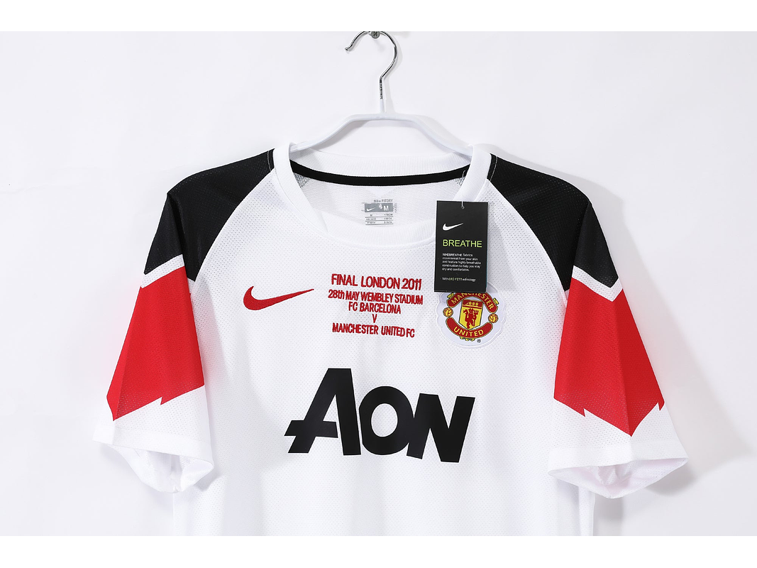 Manchester United 2010/11 (Away Kit) 9