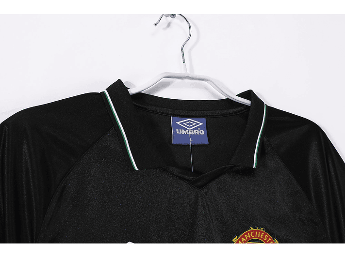 Manchester United 1998/99 (Third Kit) 6