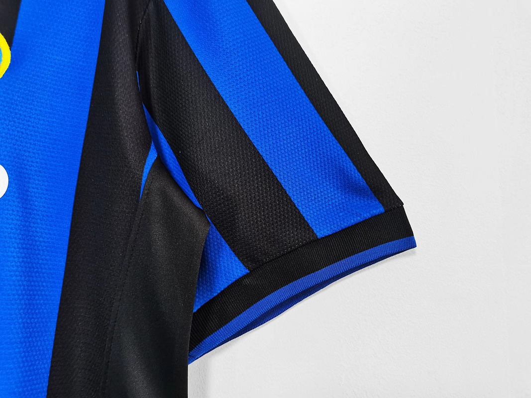 Inter de Milán 1998/99 (Home Kit) 9