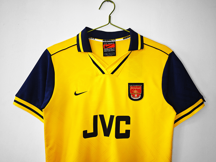 Arsenal 1996/97 (Away Kit) 2