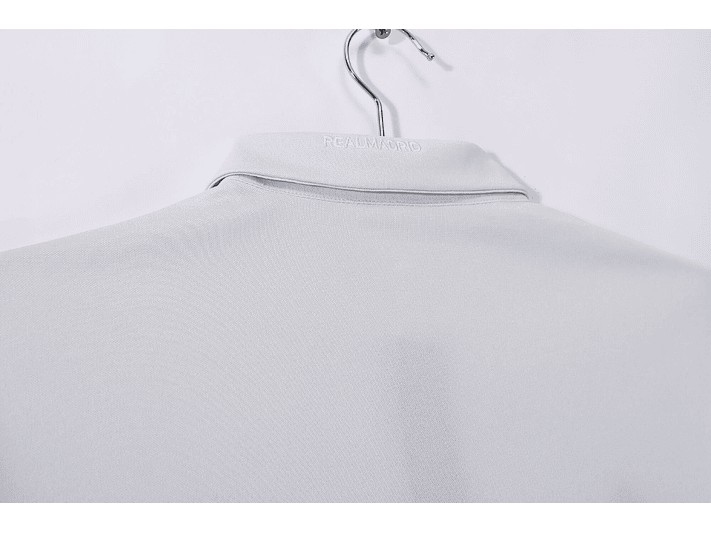 Real Madrid 2016/17 (Home Kit) 6