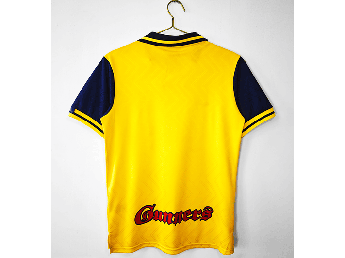 Arsenal 1996/97 (Away Kit) 4