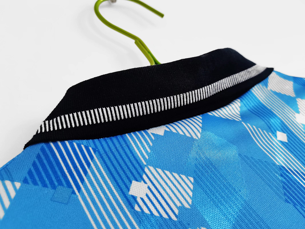 Inglaterra 1990/92 (Away Kit) 8