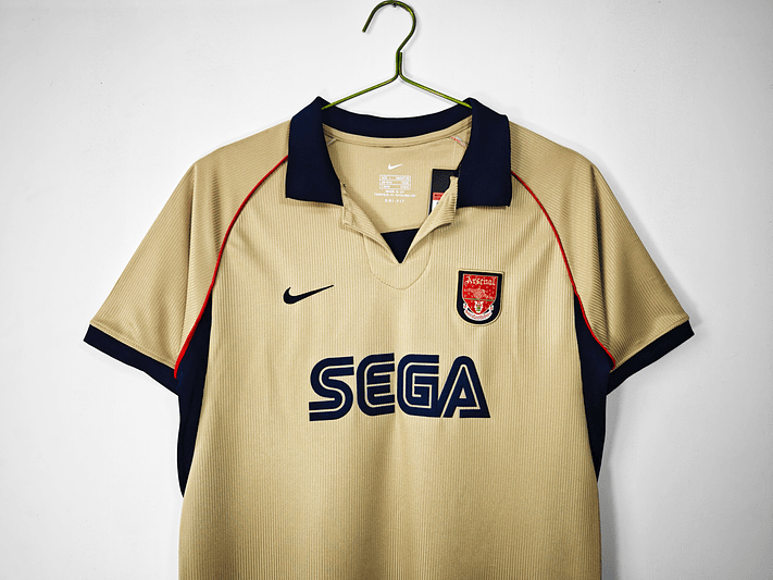 Arsenal 2001/02 (Away Kit) 2