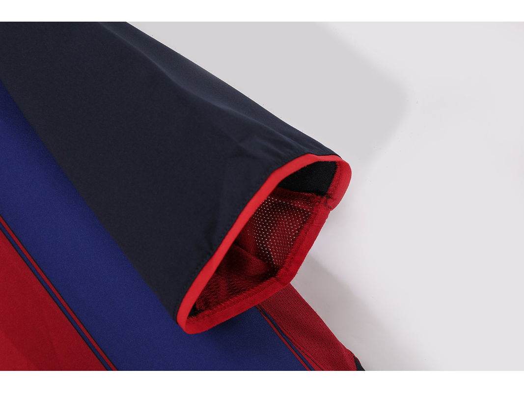 Barcelona 2003/04 (Home Kit) 8