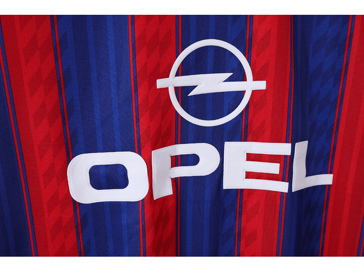 Bayern Munich 1995/97 (Home Kit) 3