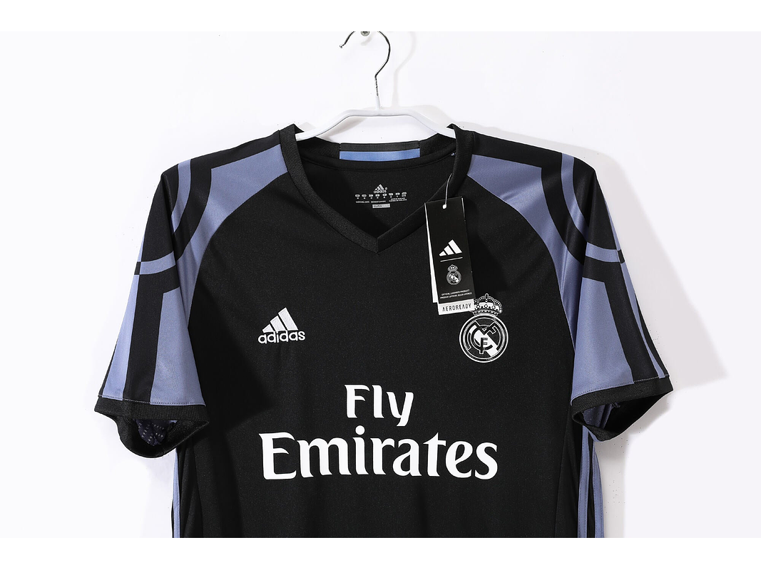 Real Madrid 2016/17 (Third Kit) 9