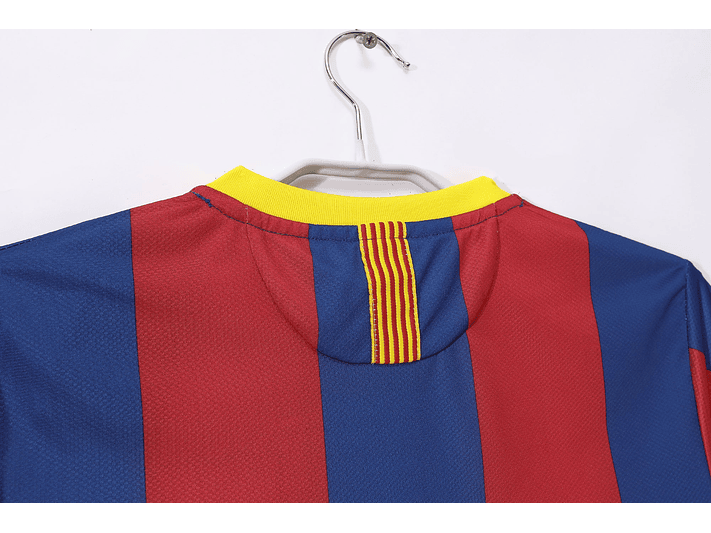 Barcelona 2010/11 (Home Kit) 10