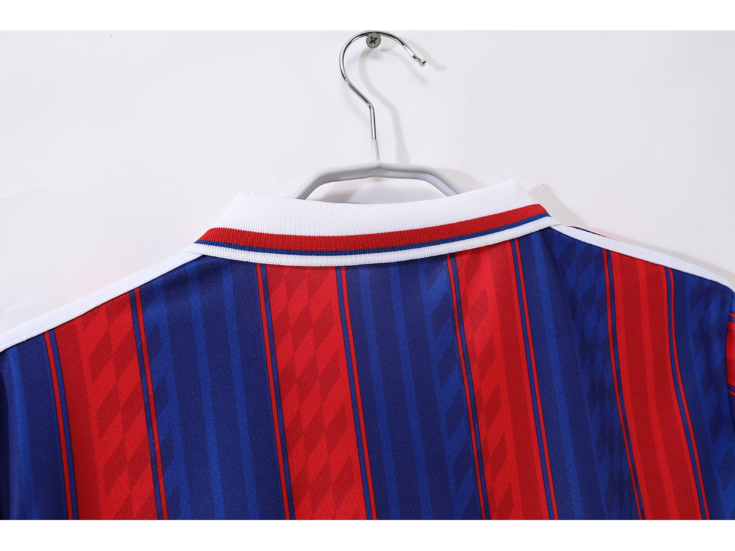 Bayern Munich 1995/97 (Home Kit) 8