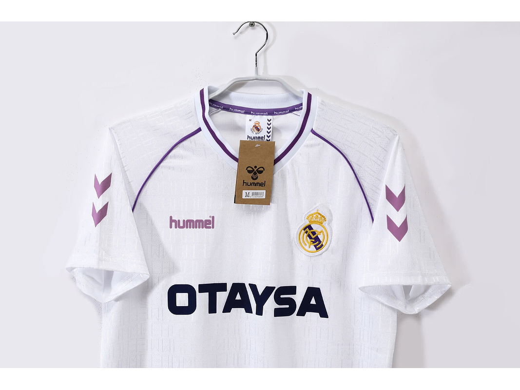 Real Madrid 1990/92 (Home Kit) 4