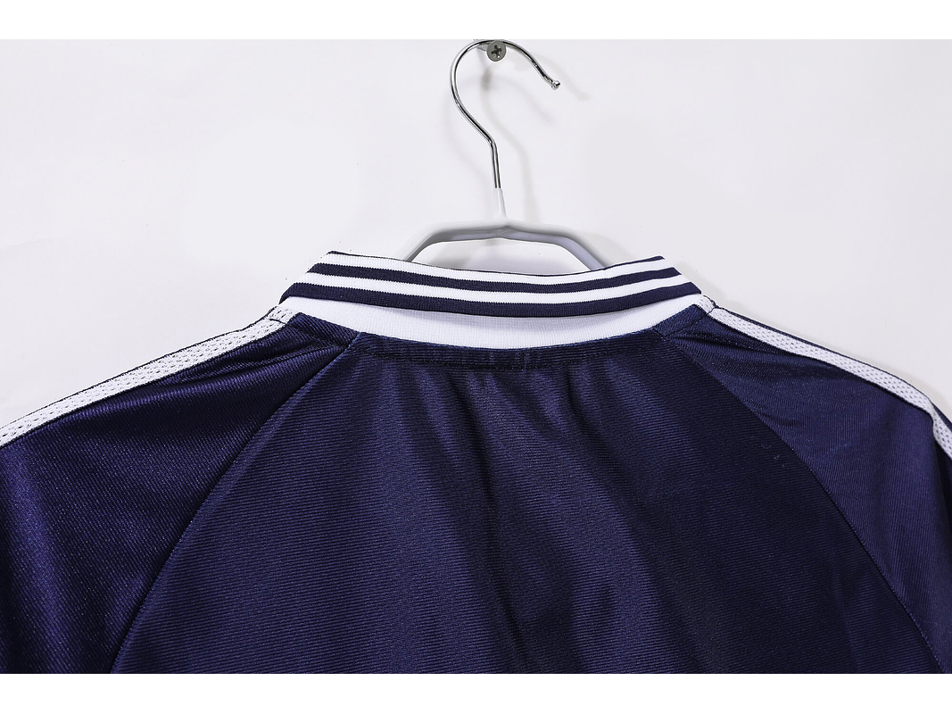 Real Madrid 1998/99 (Away Kit) 9