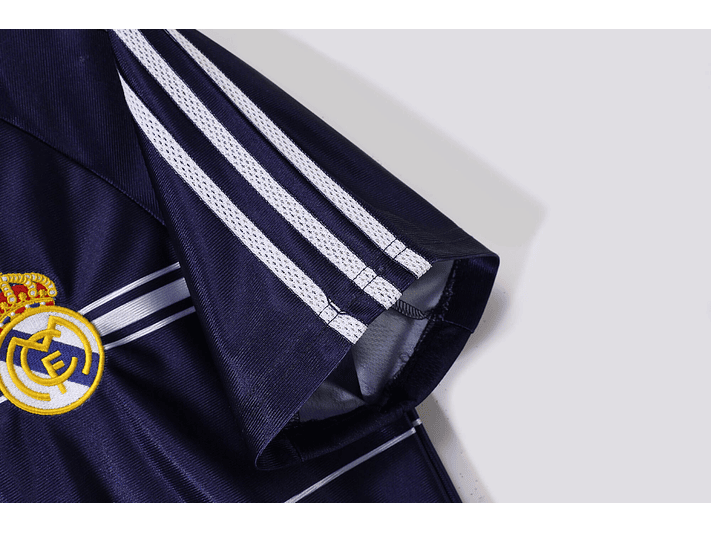 Real Madrid 1998/99 (Away Kit) 10