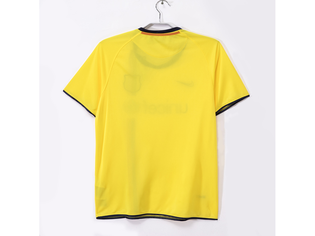 Barcelona 2008/09 (Away Kit) 9