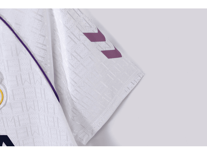 Real Madrid 1990/92 (Home Kit) 9