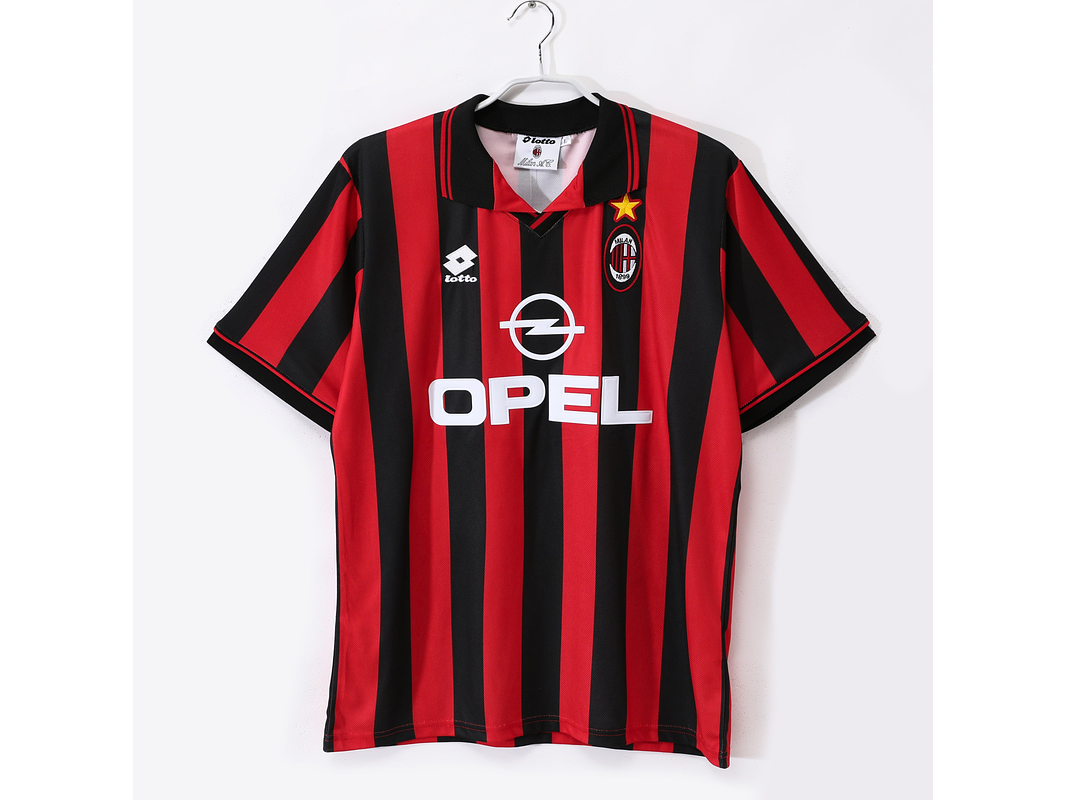 Milan 1996/97 (Home Kit) 1