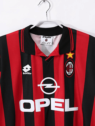 Milan 1996/97 (Home Kit)