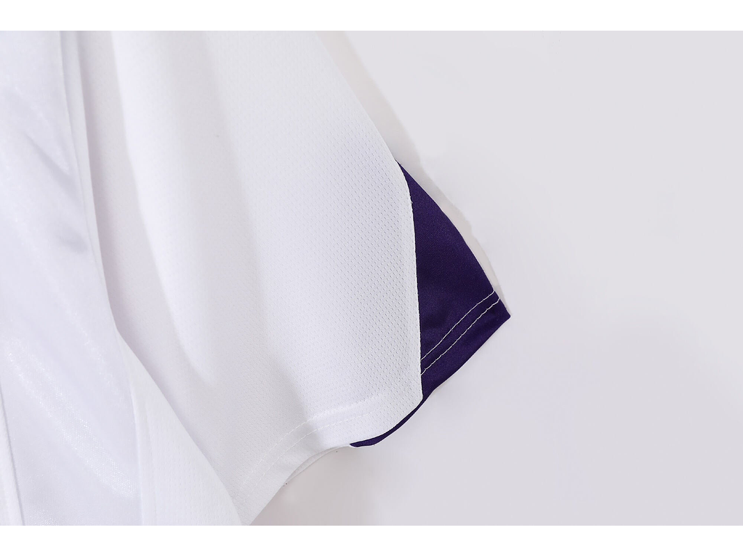 Real Madrid 1997/98 (Home Kit) 6