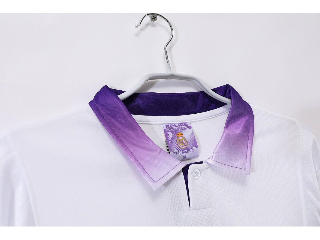 Real Madrid 1997/98 (Home Kit) 7