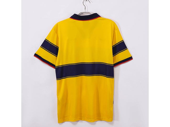 Arsenal 1997/99 (Away Kit) 5