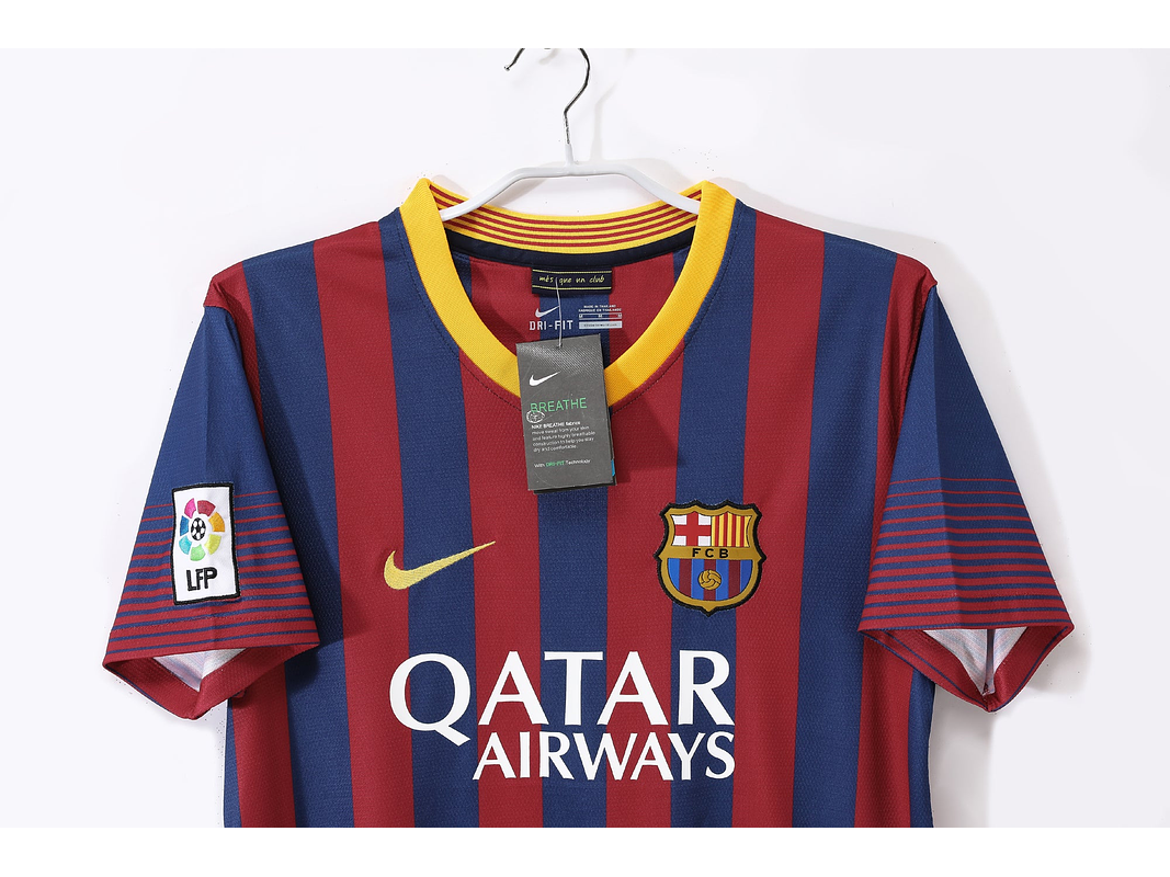 Barcelona 2013/14 (Home Kit) 8