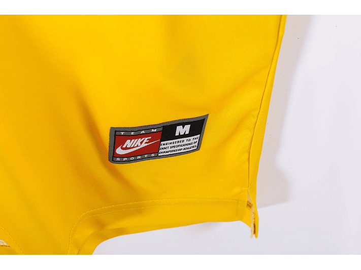 Arsenal 1997/99 (Away Kit) 7