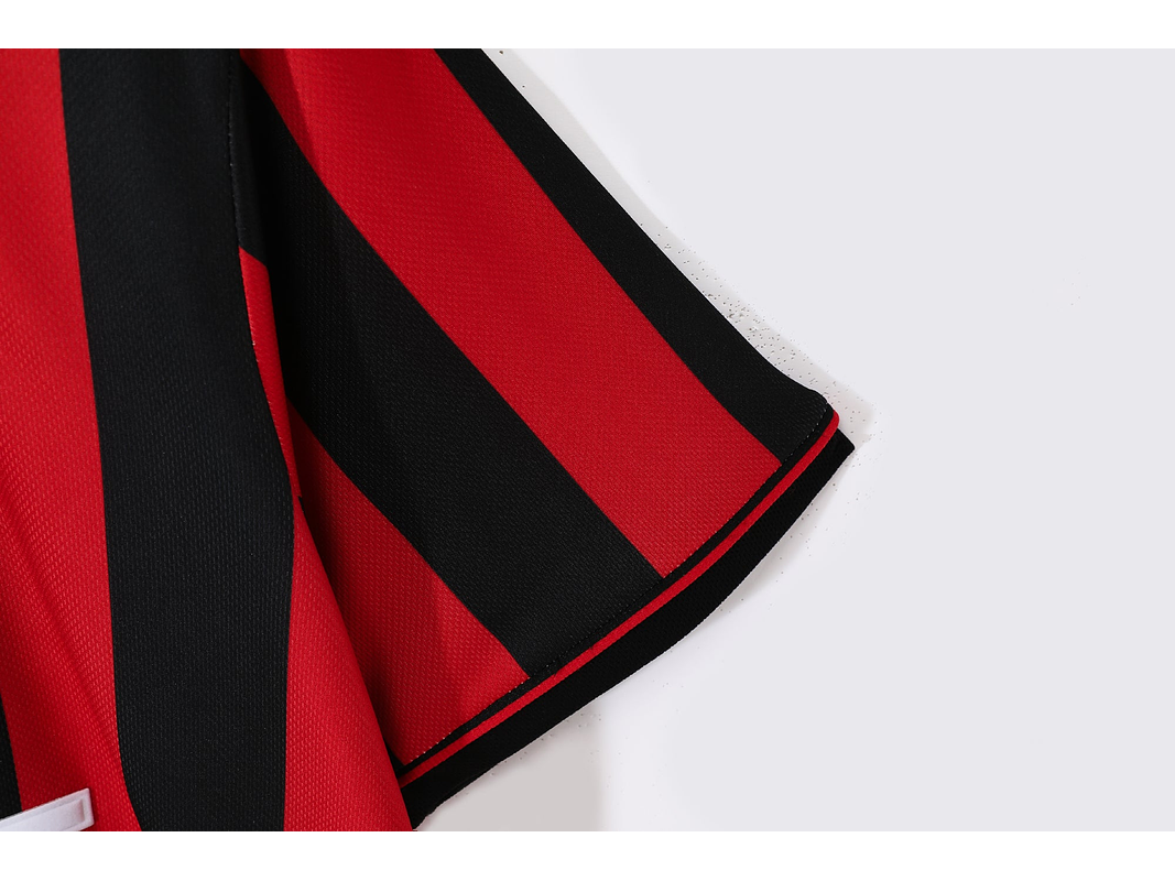 Milan 1996/97 (Home Kit) 8