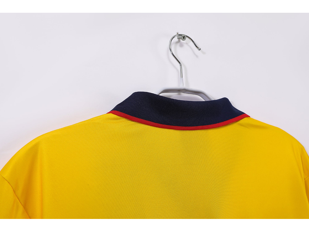 Arsenal 1997/99 (Away Kit) 8