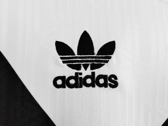 Alemania 1988/90 (Home Kit) 3