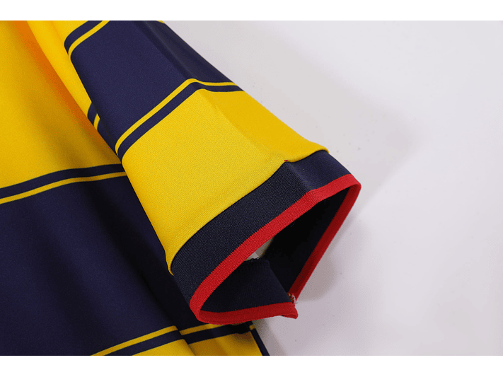 Arsenal 1997/99 (Away Kit) 10