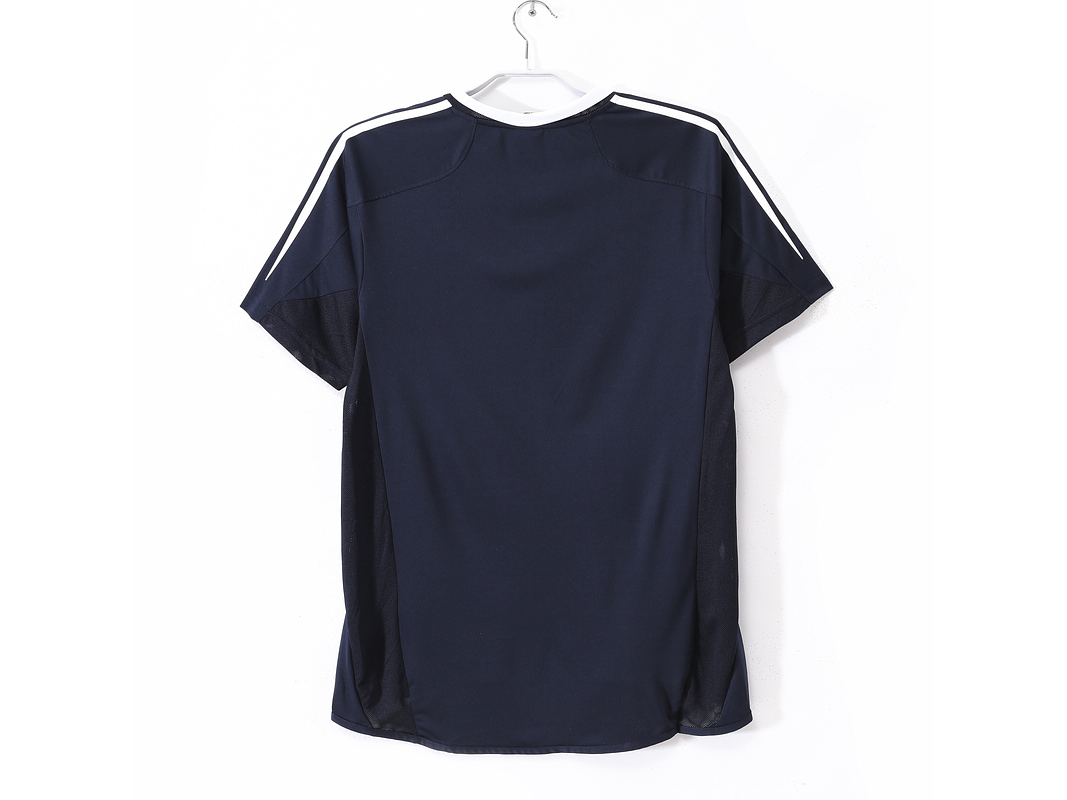 Real Madrid 2004/05 (Away Kit) 6