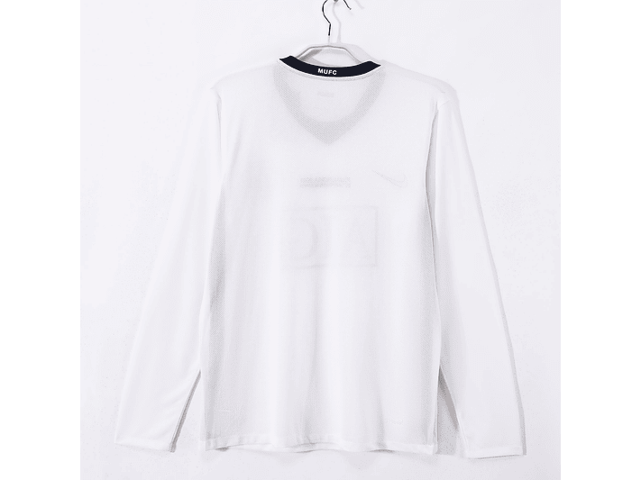 Manchester United 2008/09 (Away Kit – Long Sleeve) 8