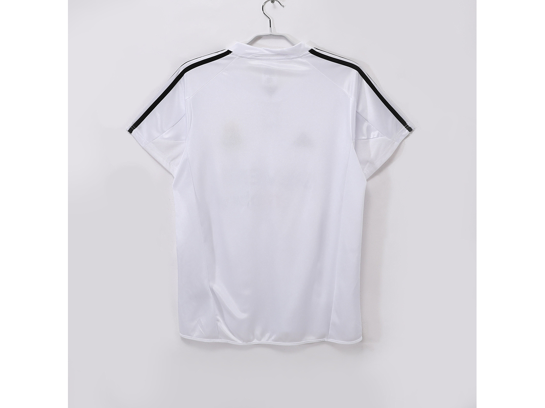 Real Madrid 2004/05 (Home Kit) 3