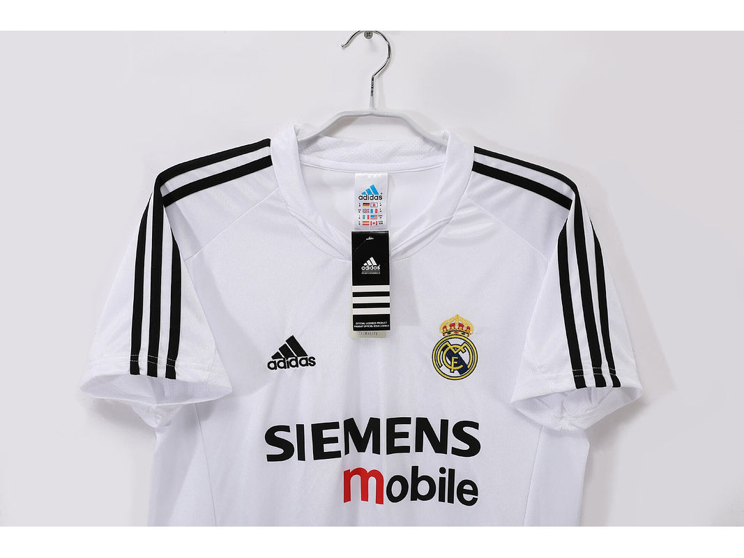 Real Madrid 2004/05 (Home Kit) 6