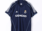 Real Madrid 2005/06 (Away Kit) - thumbnail 1
