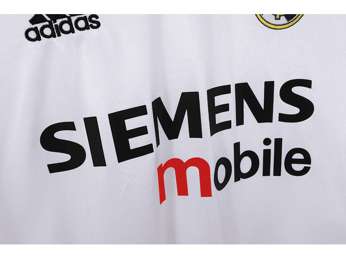 Real Madrid 2004/05 (Home Kit) 7