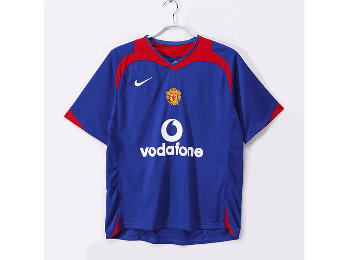 Manchester United 2005/06 (Away Kit) 1