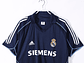 Real Madrid 2005/06 (Away Kit) - thumbnail 2