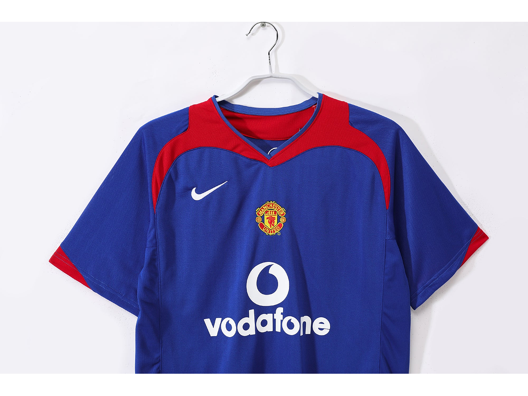 Manchester United 2005/06 (Away Kit) 2