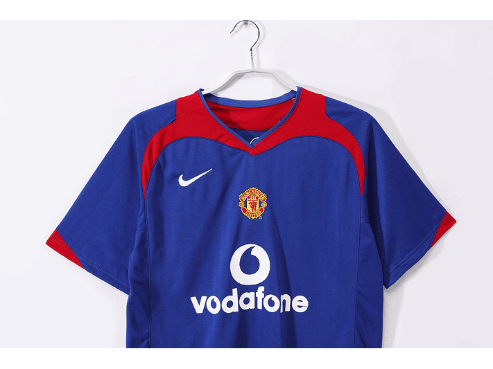 Manchester United 2005/06 (Away Kit) 2