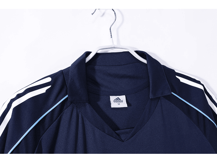 Real Madrid 2005/06 (Away Kit) 4