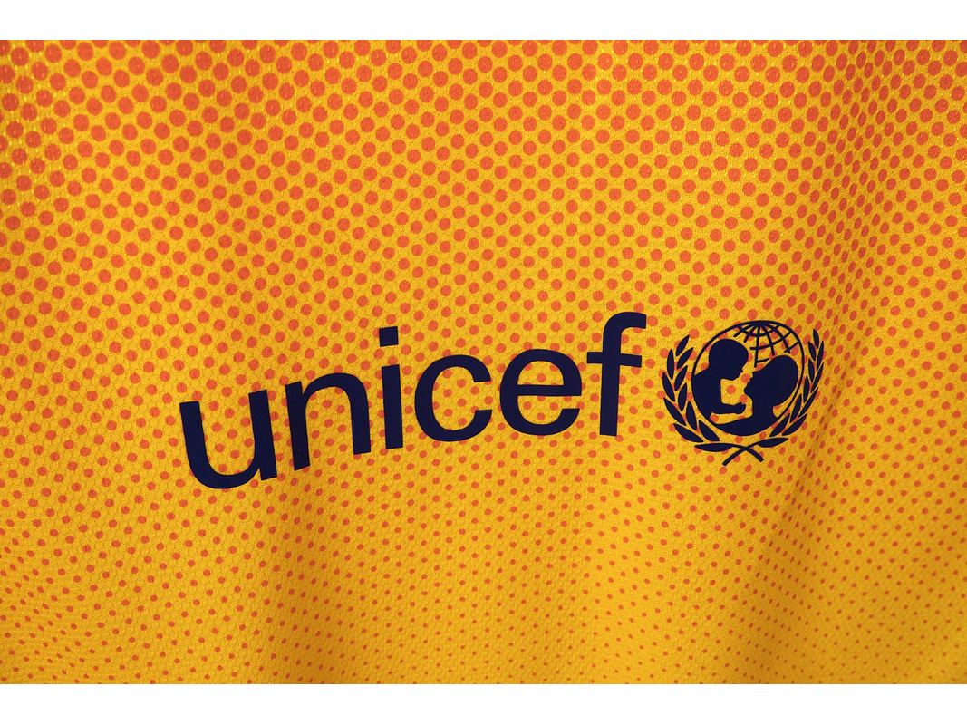 Barcelona 2012/13 (Away Kit) 7