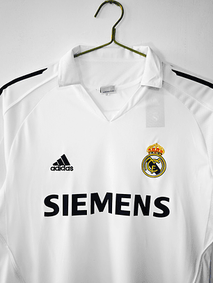 Real Madrid 2005/06 (Home Kit)