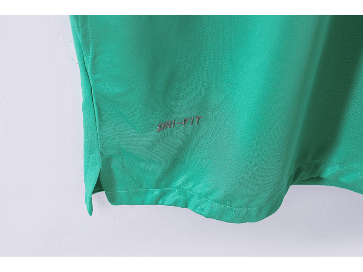 Barcelona 2010/11 (Away Kit) 11