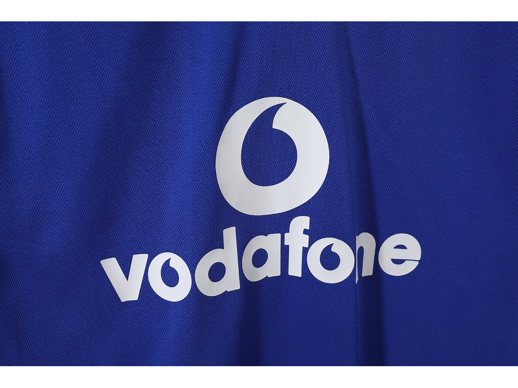 Manchester United 2005/06 (Away Kit) 7