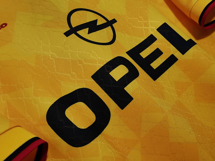 AC Milan 1995/96 (Away Kit) 5