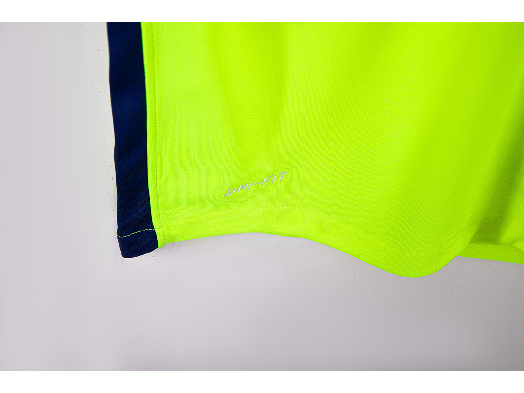 Barcelona 2014/15 (Away Kit) 5