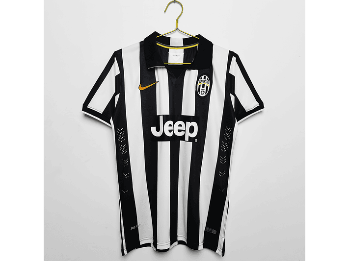 Juventus 2014/15 (Home Kit) 1